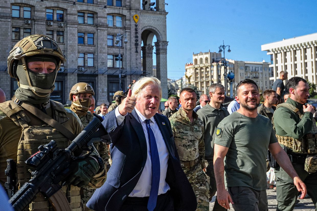 Boris Johnson calls for British, European peacekeepers in Ukraine as part of potential peace deal