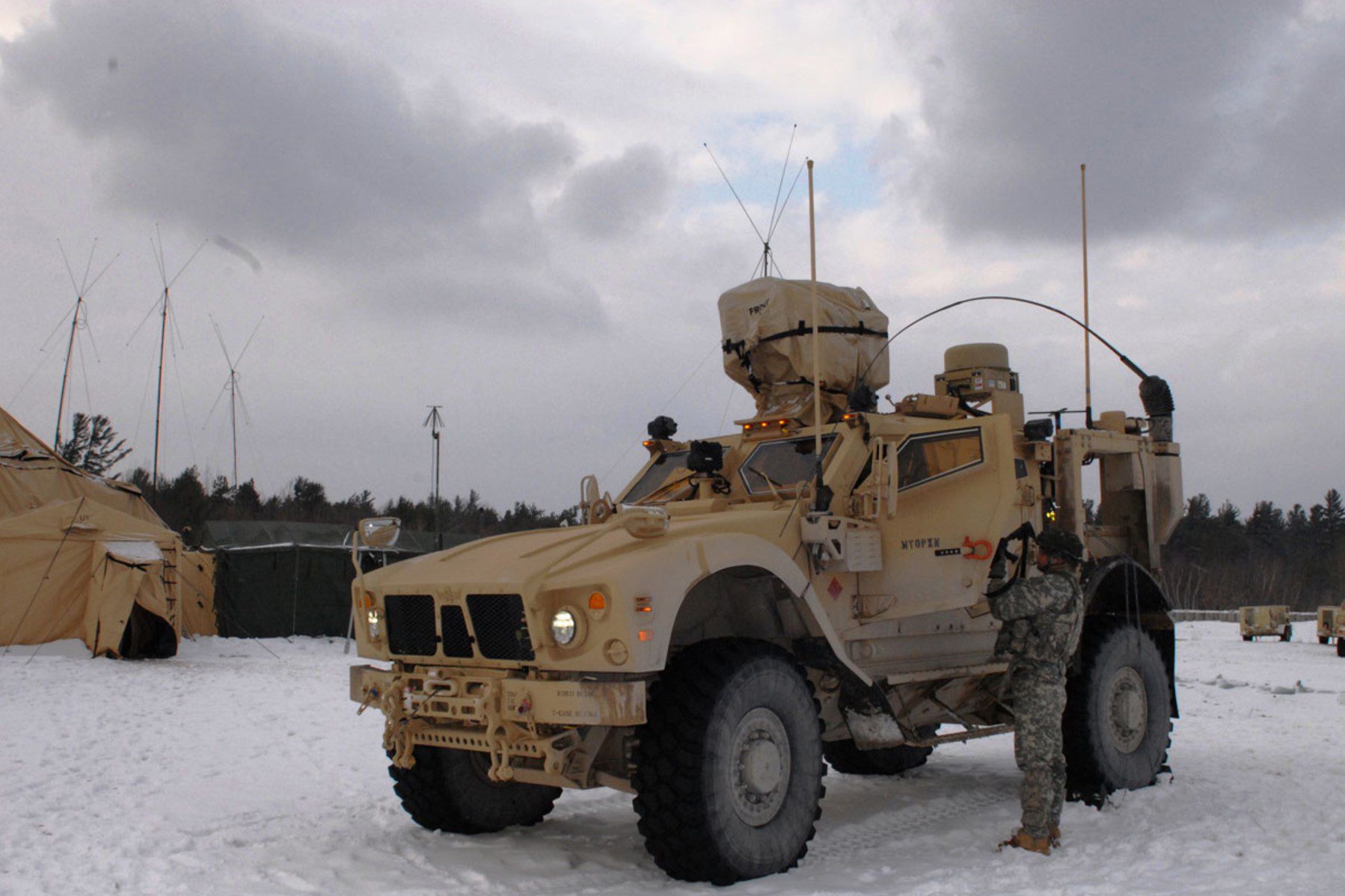 Frontline report: Ukrainian marines on US Oshkosh M-ATV MRAPs storm Russian trenches in strategic heights preventing cauldron near Kurakhove