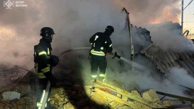 Russian attacks across Ukraine kill at least 5, injure 25