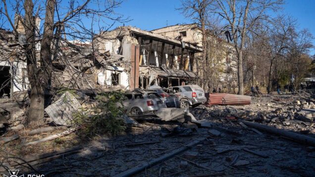 Russian attacks against Ukraine kill 2, wound 45 over past