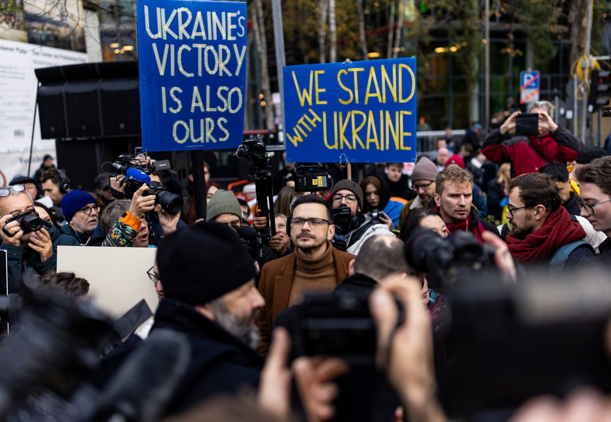 Russian opposition holds anti-war march in Berlin