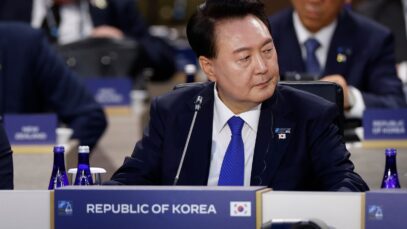 South Korean president meets Ukraine's delegation to discuss Moscow-Pyongyang ties