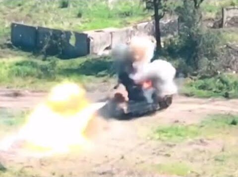 Two More T-90M Tanks Destroyed