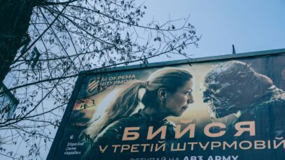 US urges Ukraine to lower draft age to 18 amid