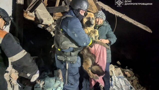 5 injured in Russian attack on residential building in Kryvyi