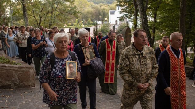 Breakaway churches, spiritual awakenings, prayers in captivity. How war is