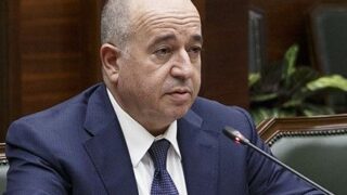 Former Armenian defense minister briefly detained in Moscow