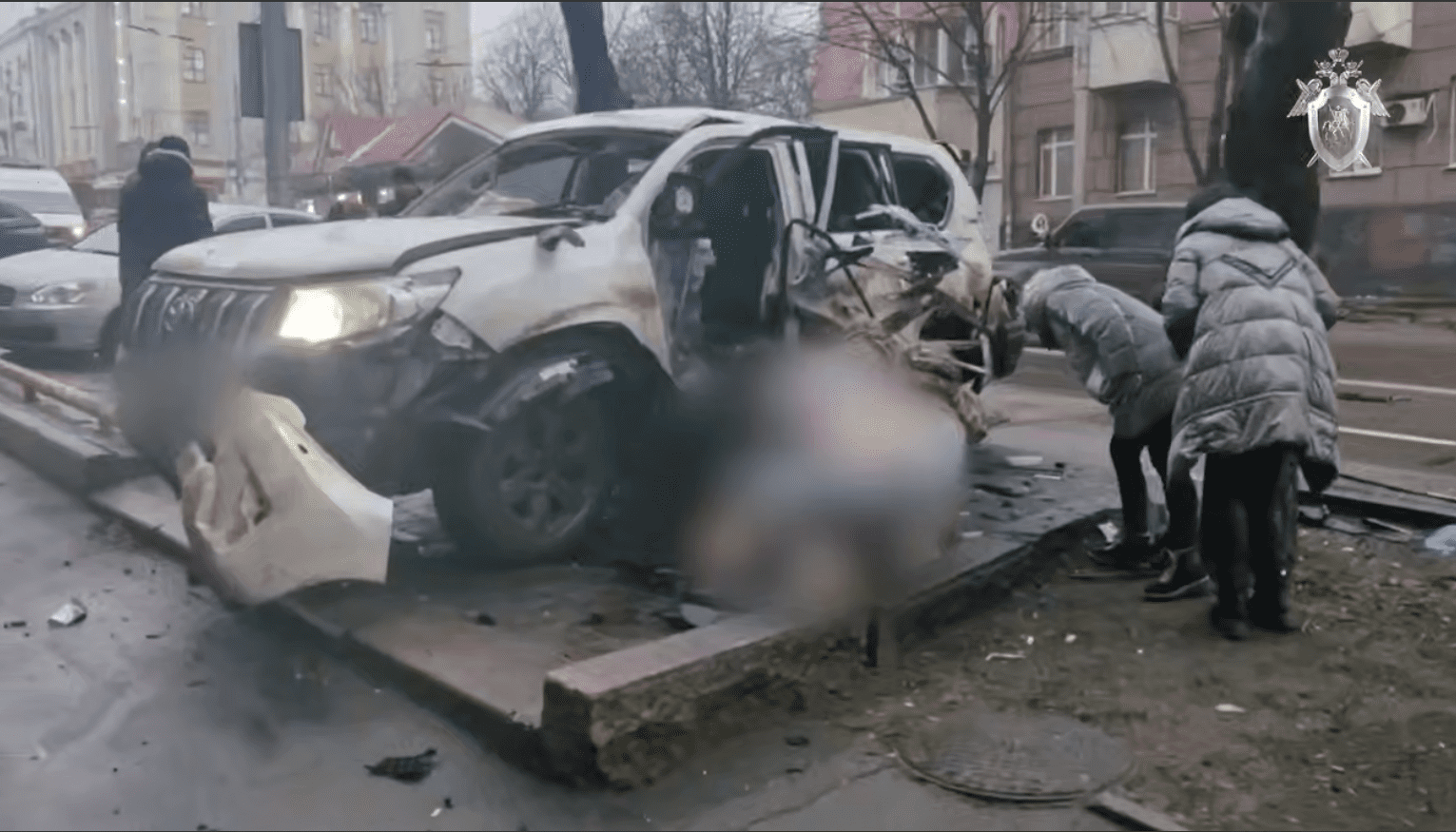 blown-up-car-of-collaborator-Serhiy-Yevsiukov