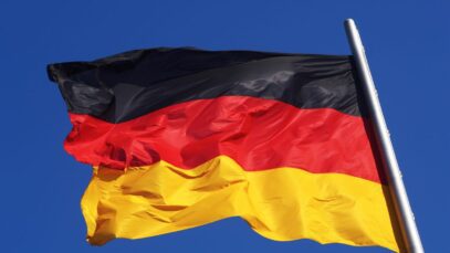 German prosecutors charge 3 with spying for Russia