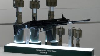 NATO-standard BREN 2 assault rifles now assembled in Ukraine