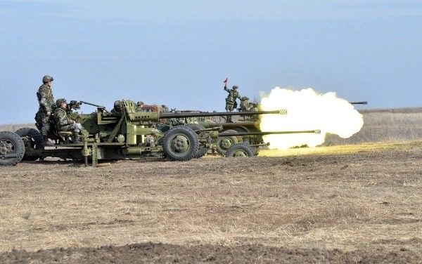 russia exploits moldova's lack air defenses ukraine attacks moldovan military practicing firing s-60 open sources moldova defense moldova’s route missiles drones news ukrainian reports