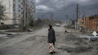 Russia's attack on Kherson Oblast kills 1, injures 7