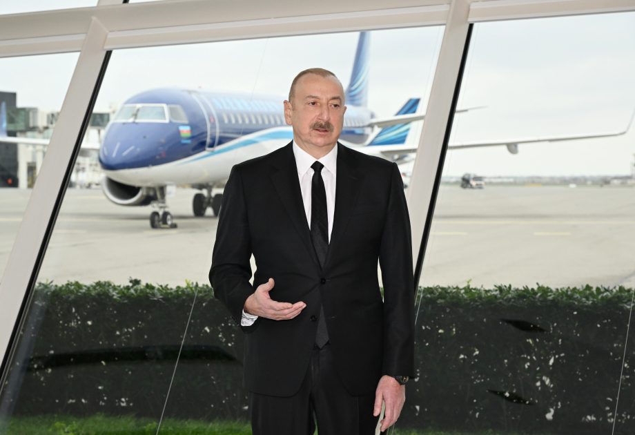 azeri airliner shot down ground near russia's grozny azerbaijan's president says ilham aliyev president_musahibe_291224_2 has stated azal civilian aircraft crashed christmas suffered external damage while russian airspace news agency trend