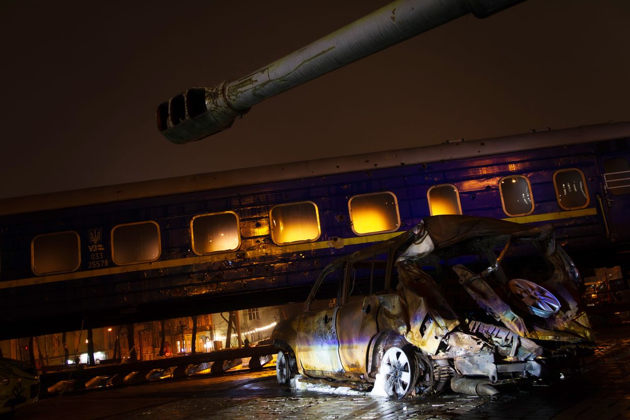 Ukraine destroys Russian train with 40 fuel tanks in Zaporizhzhia Oblast, source claims