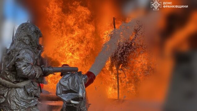 Ukraine war latest: Russia launches one of the largest aerial