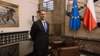 West should pressure Russia into peace talks, not Ukraine, Polish