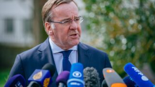 German Defense Minister denies Scholz blocked proposal for $3 billion