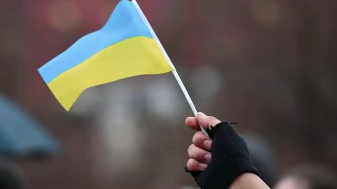 Majority of Ukrainians still reject territorial deals, but strict opposition declines, poll reveals