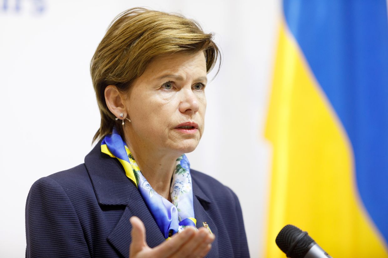 Russia ‘delusional’ about its ability to sustain Ukraine war, says Latvian foreign minister