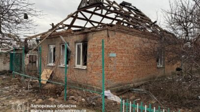 Russian attacks against Ukraine kill 2, injure 13 over past