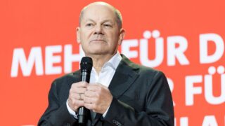 Scholz denies claims that he could meet with Putin in