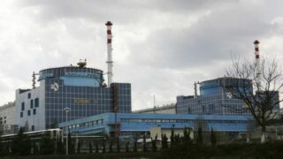 Ukraine Parliament backs controversy € 600 mn purchase of Russian