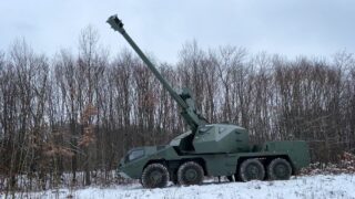 Ukrainian border guards receive Czech Dita self-propelled artillery