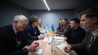 Zelensky meets with Serbian, Argentine presidents at Davos forum