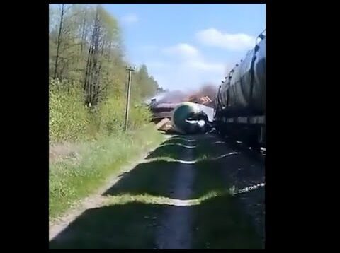 Partisans Derail Oil Train in Bryansk, Russia After Tracks Detonated