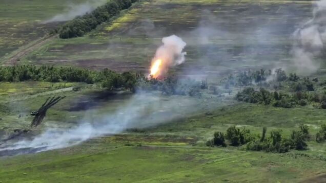 Ukraine’s Counteroffensive — Russian Tank With Cope Cage Destroyed Near