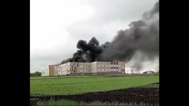 Big Ukrainian Drone Strike on Temporary Russian Barracks in Kursk