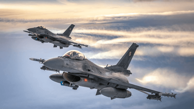 Bipartisan lawmakers urge Biden to allow Poland shoot down Russian