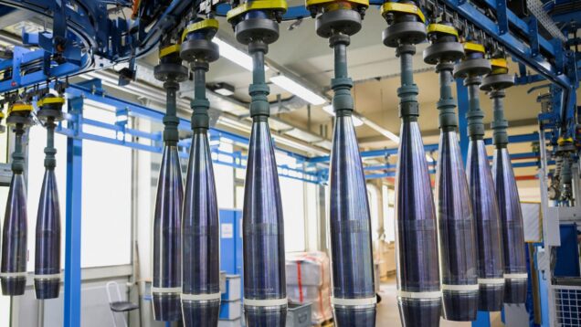 European arms manufacturers lack funds despite record global military spending