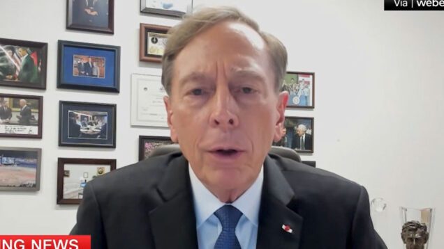 Ex-CIA chief Petraeus calls for expanded tactical missile support for