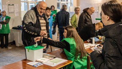 Georgian president calls elections “Russian special operation,” refuses to recognize