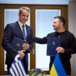 greece pledges additional resources ukrainian f-16 pilot technician training greek prime minister kyriakos mitsotakis (l) president volodymyr zelenskyy (r) brussels 17 october 2024 presidentgovua