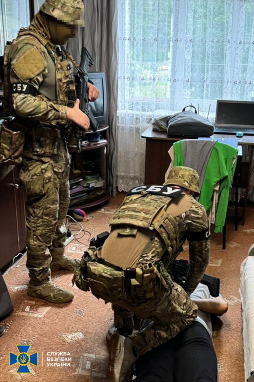 nine suspected russian agents arrested ukraine aiding missile strikes sbu detains one fsb telegram/sbu suspect 1