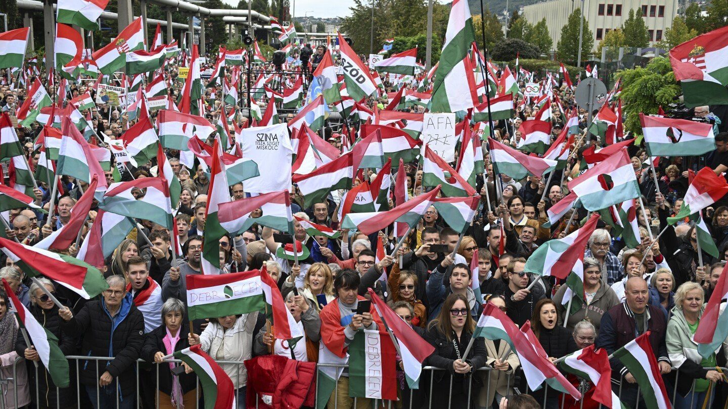 Hungarians protest state media ‘propaganda factory’ and demand unbiased press