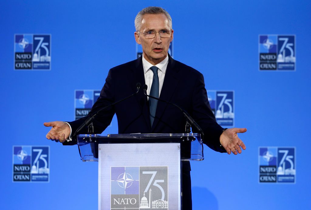 More weapons for Ukraine in 2014 could have prevented full-scale war, Stoltenberg says