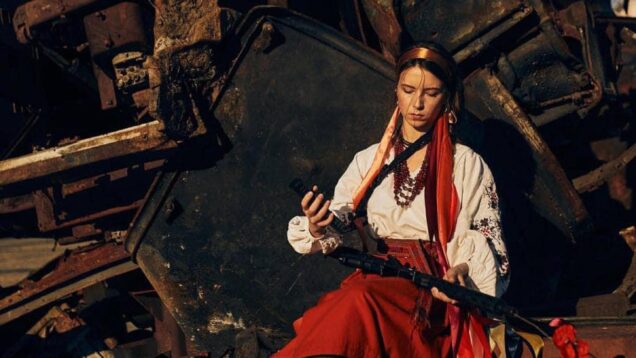 On the wreckage with hope. We will win.