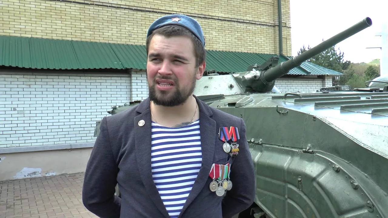 Pro-war blogger arrested in Russia after criticizing Kremlin