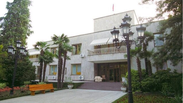 Putin Abandons and Destroys Black Sea Villa in Another Sign