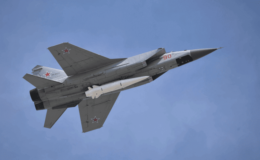 all 20+ russian kinzhal hypersonic missiles targeting kyiv intercepted patriot since may 2023 russia's mig-31k aircraft carrying missile illustrative mounted mig-31