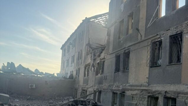 Russian attacks against Ukraine kill 3, injure around 50 over