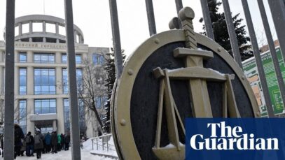 Russian court sentences 72-year-old American for fighting for Ukraine |