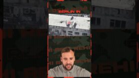 Russians raised USSR flag over Vugledar. #ukraine #russia