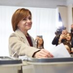 Sandu leads in 1st round of Moldovan elections, voters reject EU referendum