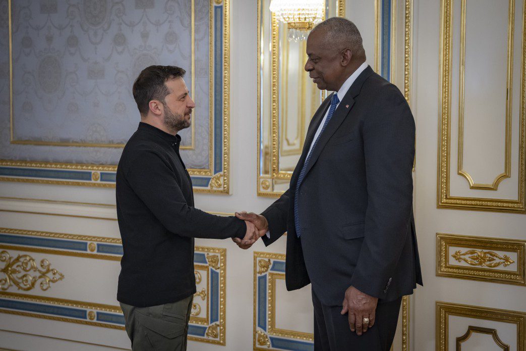 US Defense Secretary Lloyd Austin and Ukrainian President Zelenskyy.