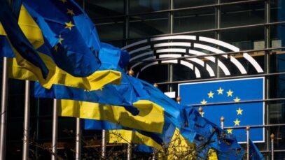 Ukraine advances EU accession talks, presents financial control plans to