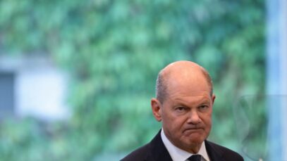 Ukraine cannot join NATO while at war, Scholz says